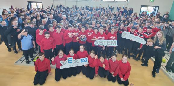 Large group photo of students VEX IQ schools finals