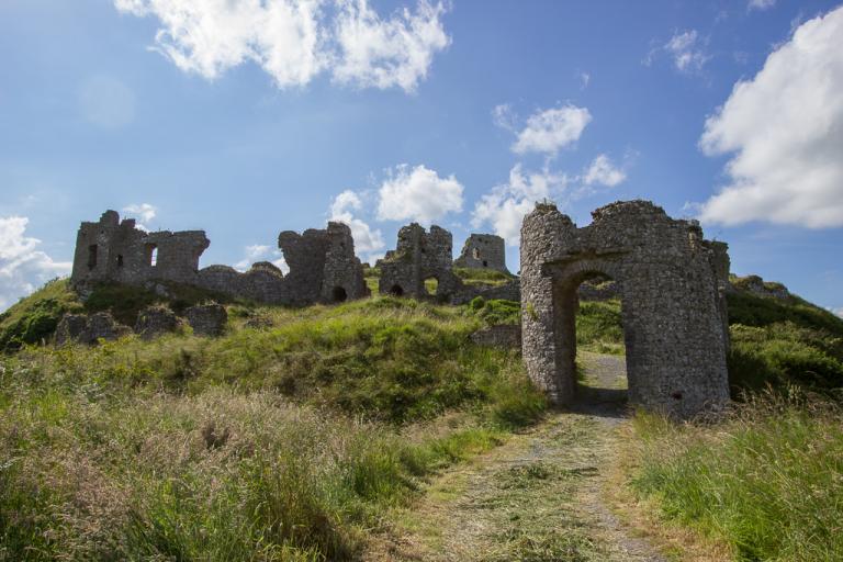 Image shows Rock of Dunamase on a Sunny Day